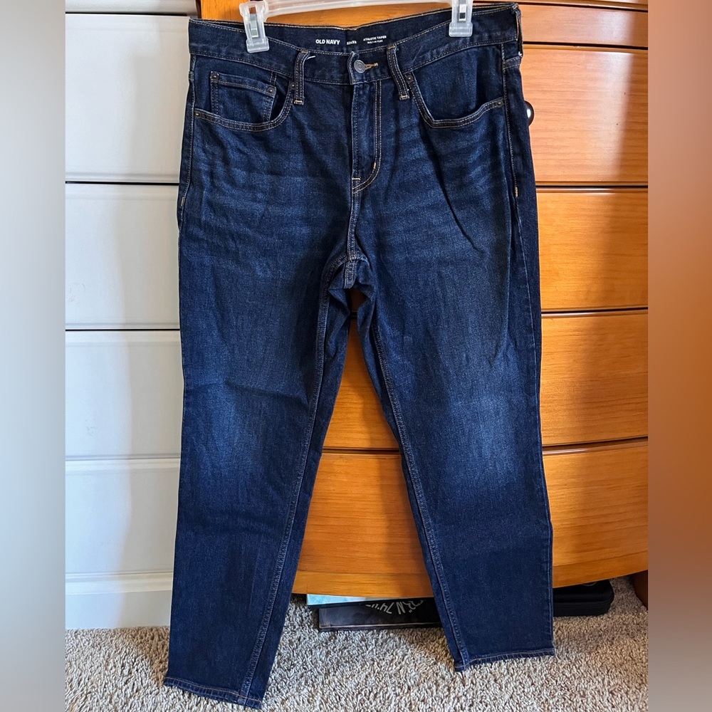 EUC Old Navy athletic fit jeans